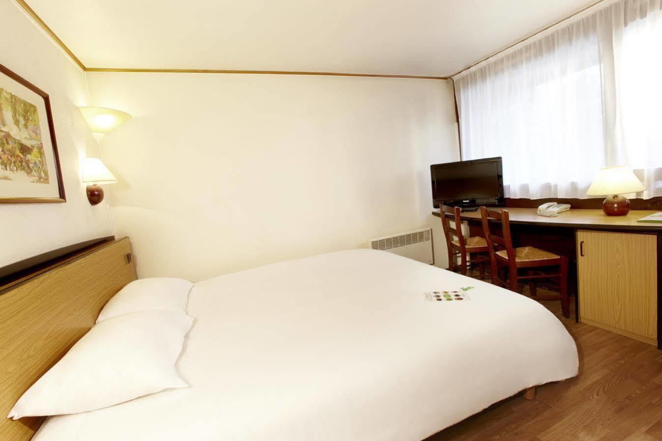 Campanile & Restaurant Hotel